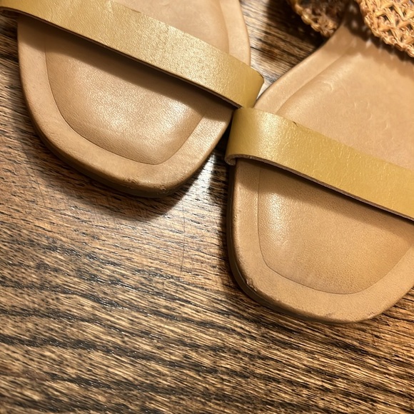 steve madden sandals - Picture 3 of 3
